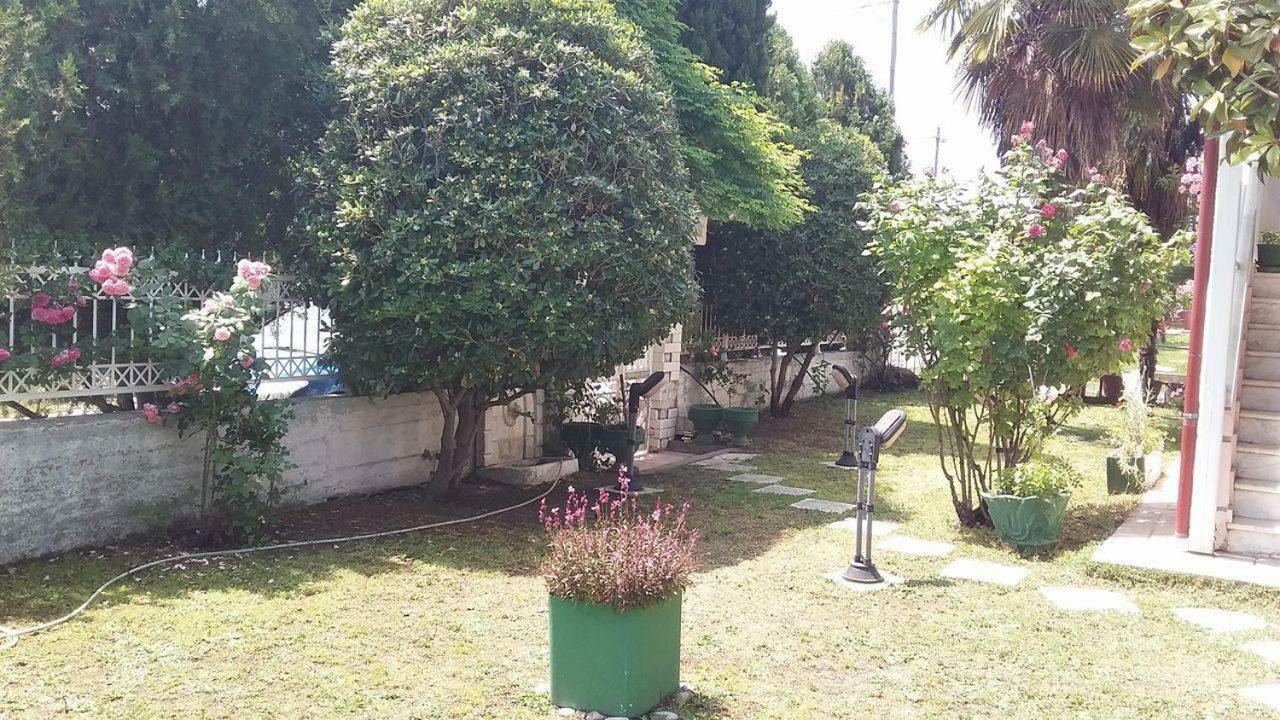 House Of Arts Apartment Pélla Екстериор снимка
